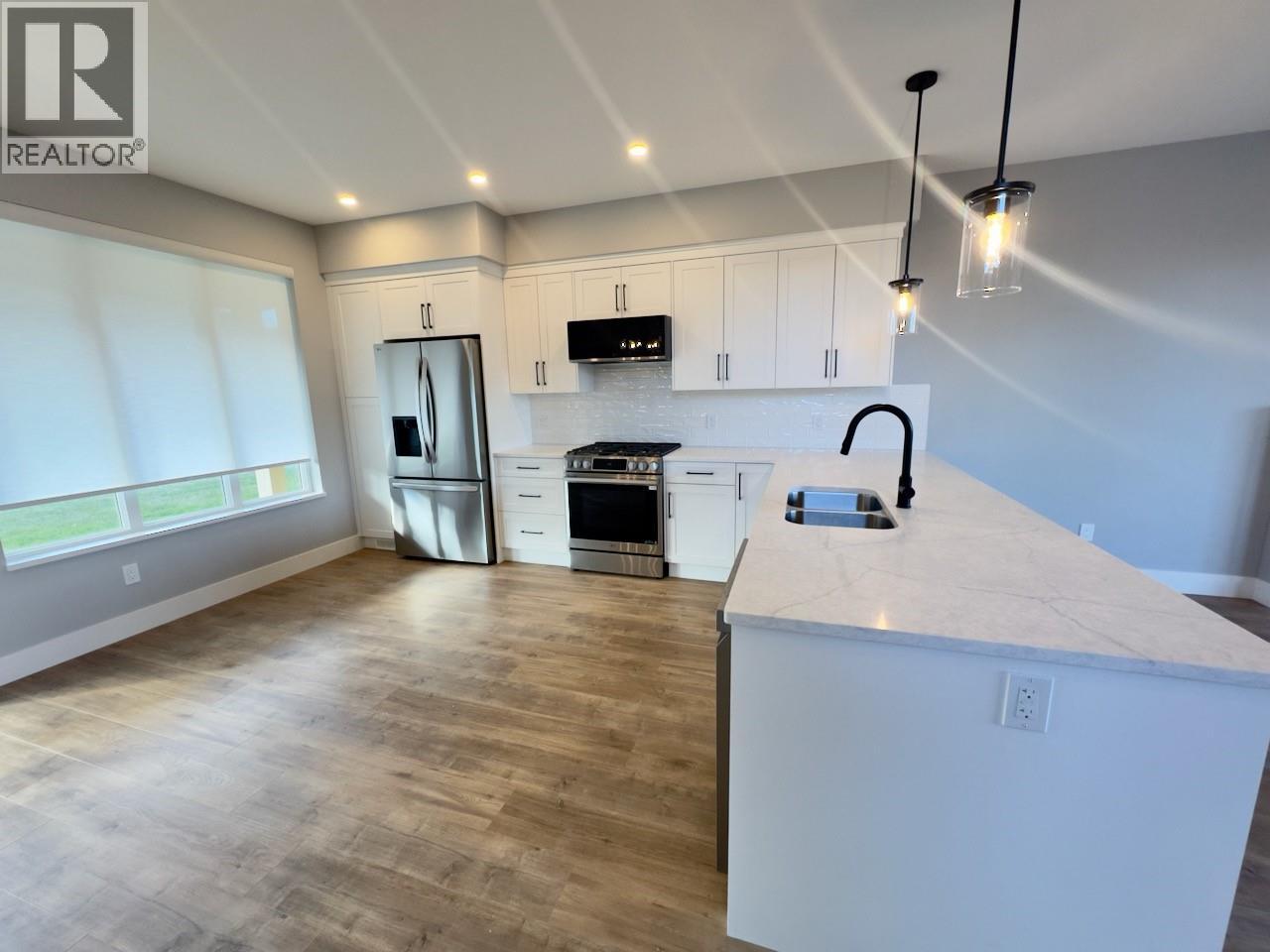 #18 130 COLEBROOK RD ROAD - 7