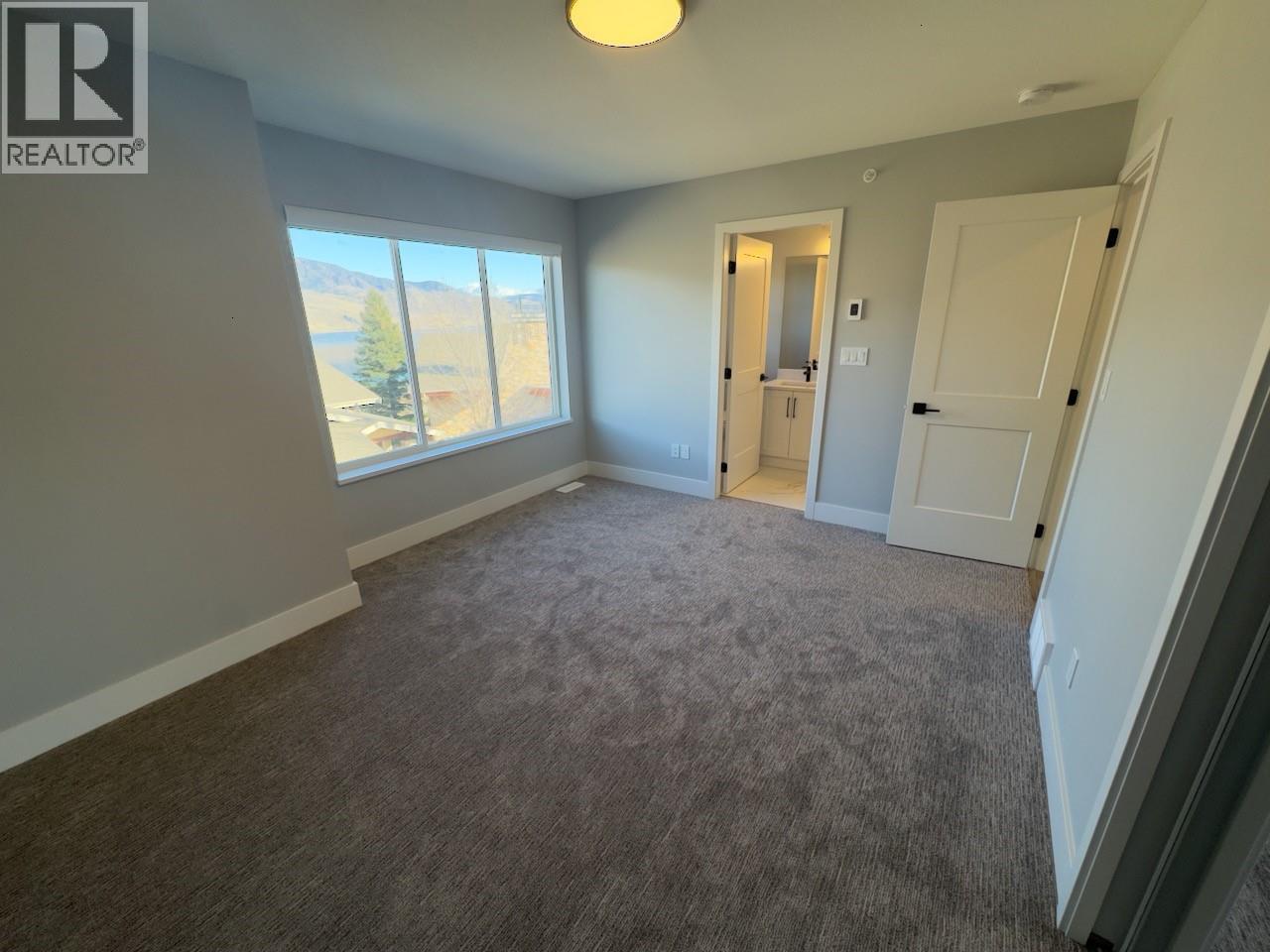 #18 130 COLEBROOK RD ROAD - 20