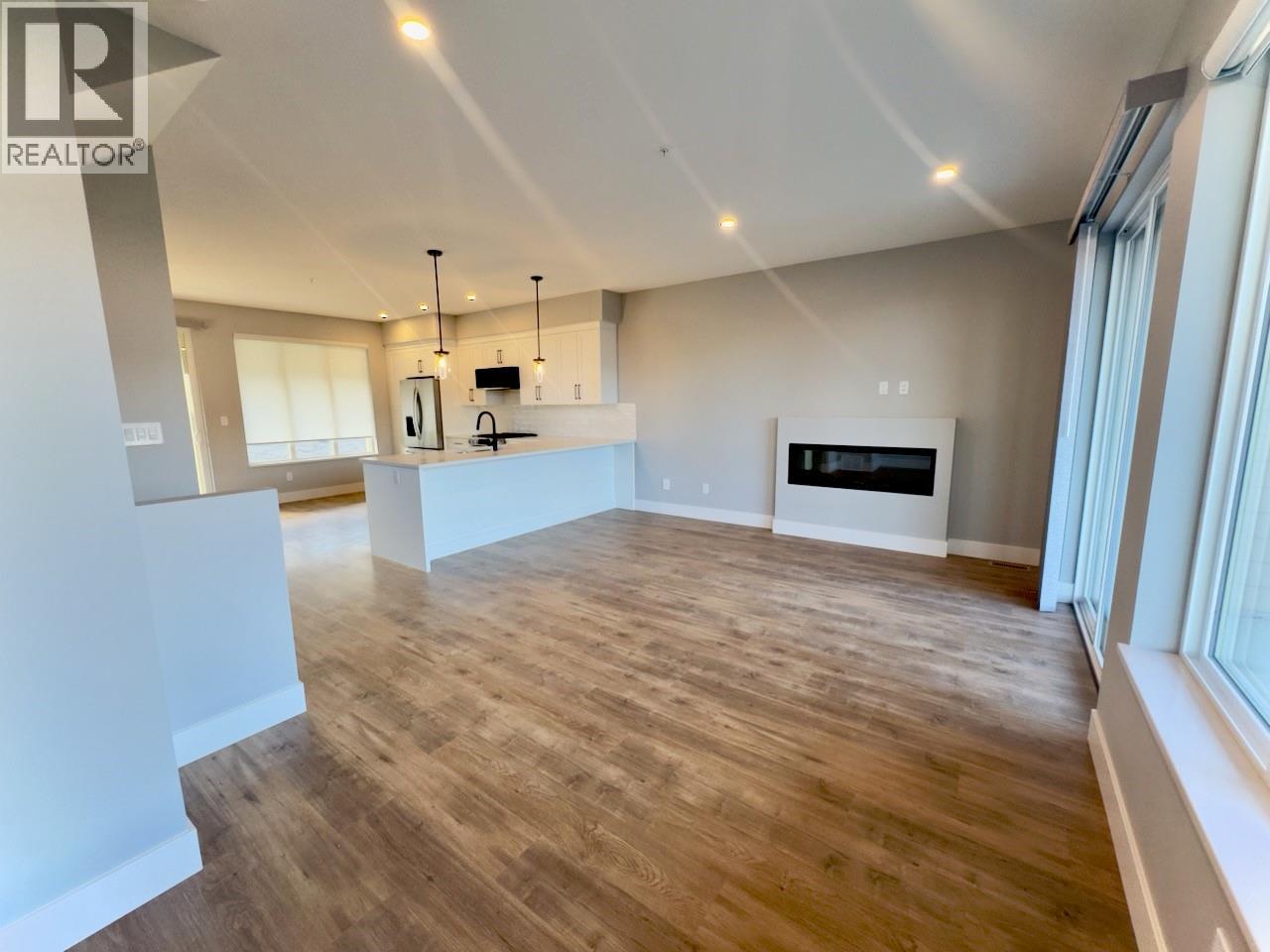 #18 130 COLEBROOK RD ROAD - 11