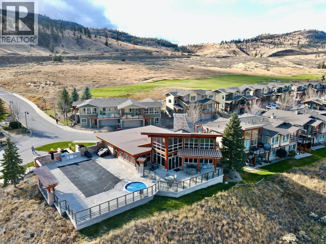 #18 130 COLEBROOK RD ROAD - 28