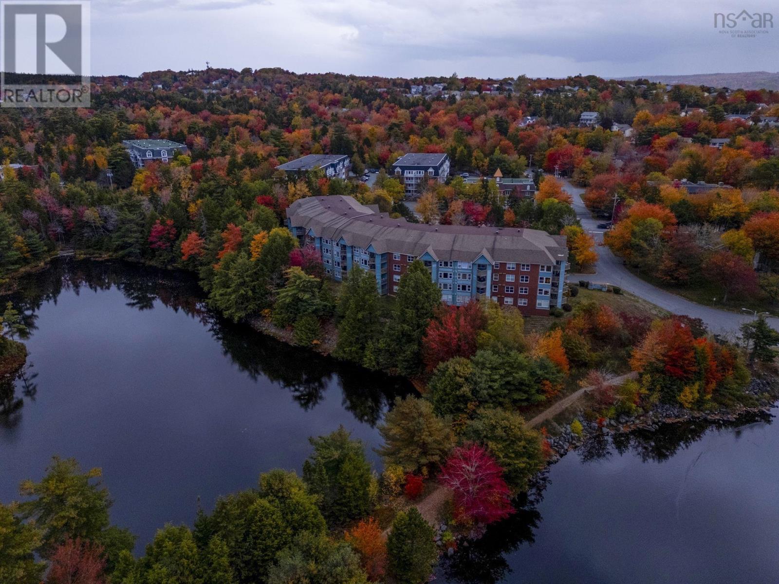 Property 31 of 37 of 304 2 Lake Drive