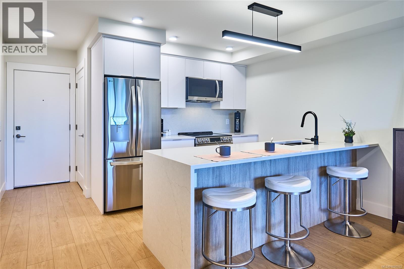 105 45 Haliburton St, Nanaimo