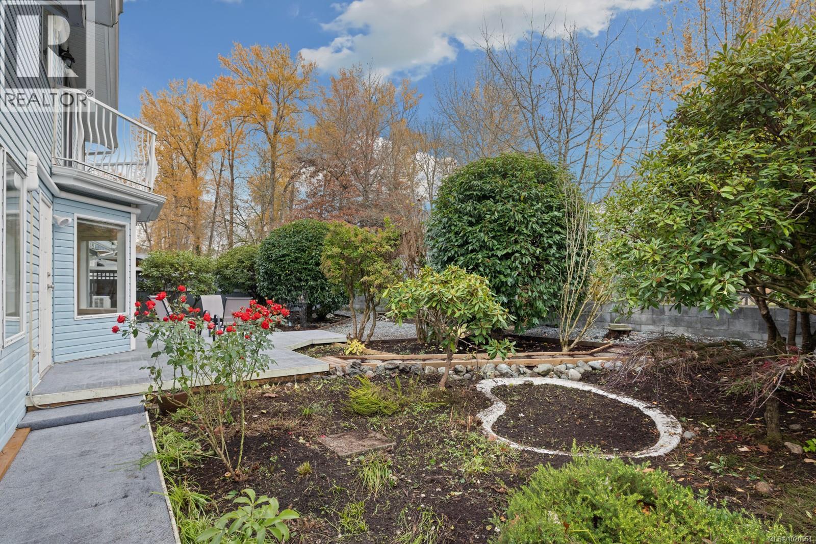 15 111 McKinstry Rd, Duncan