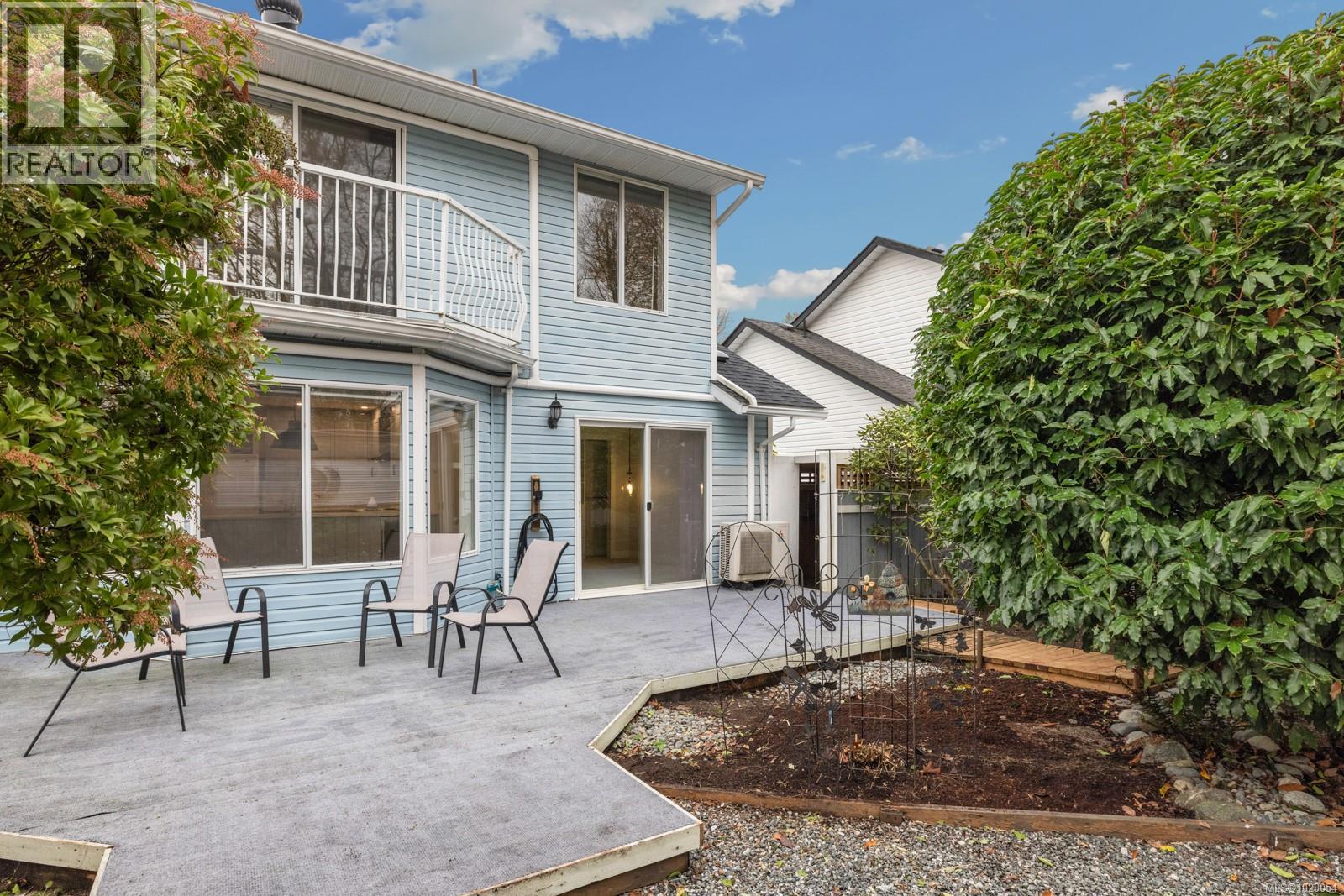 15 111 McKinstry Rd, Duncan