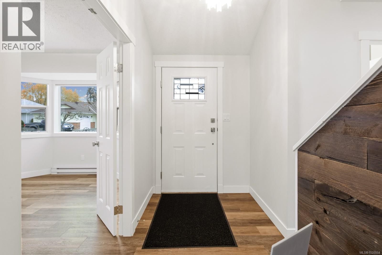 15 111 McKinstry Rd, Duncan