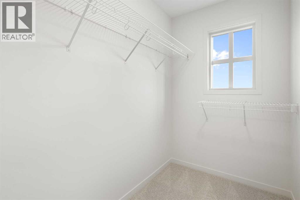 Single Family House for Sale in  Annette Landing NW Glacier Ridge Calgary 