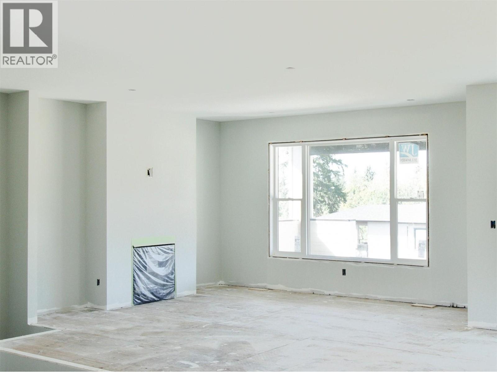 1770 35 Street NE, Salmon Arm