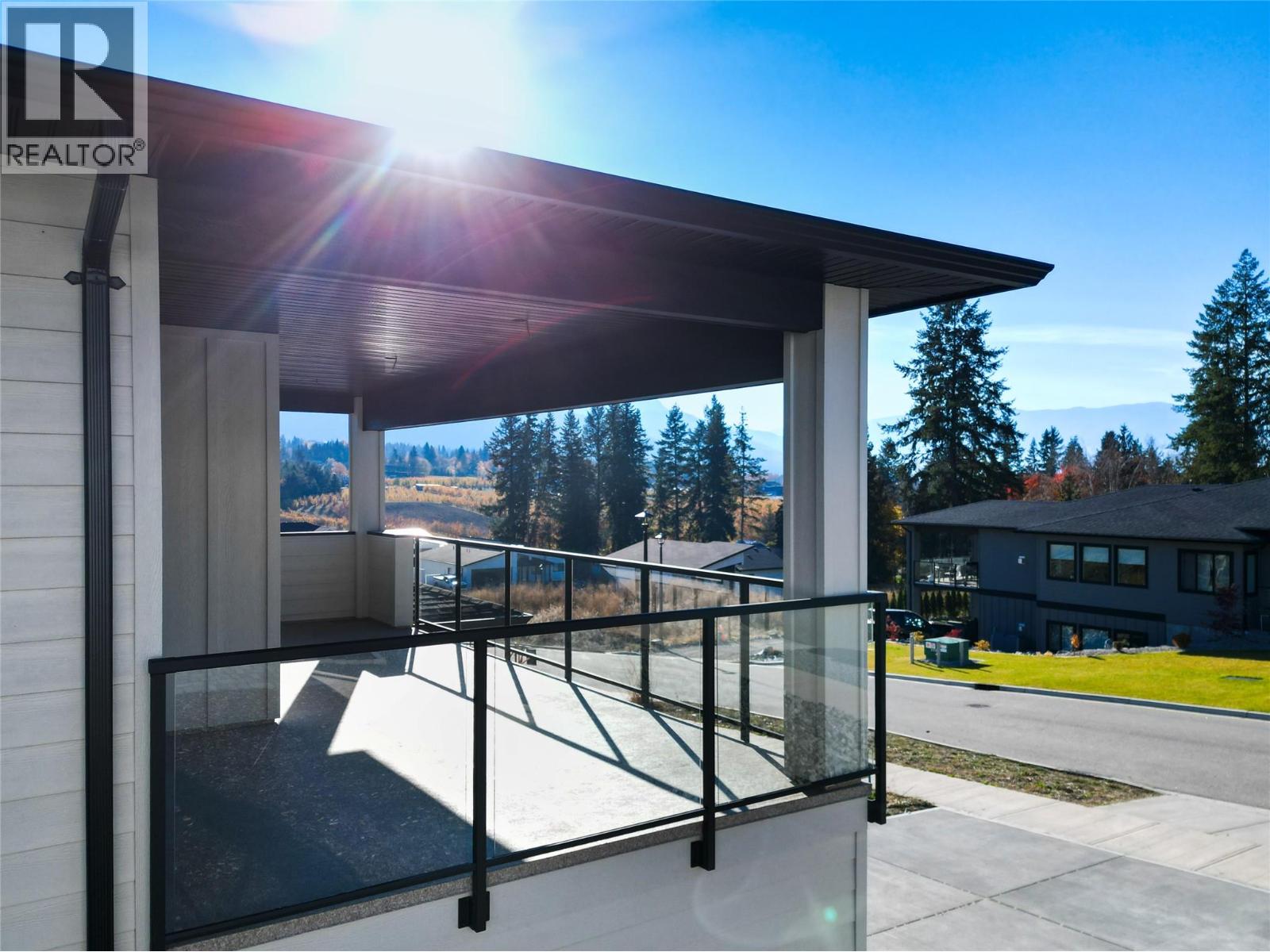 1770 35 Street NE, Salmon Arm