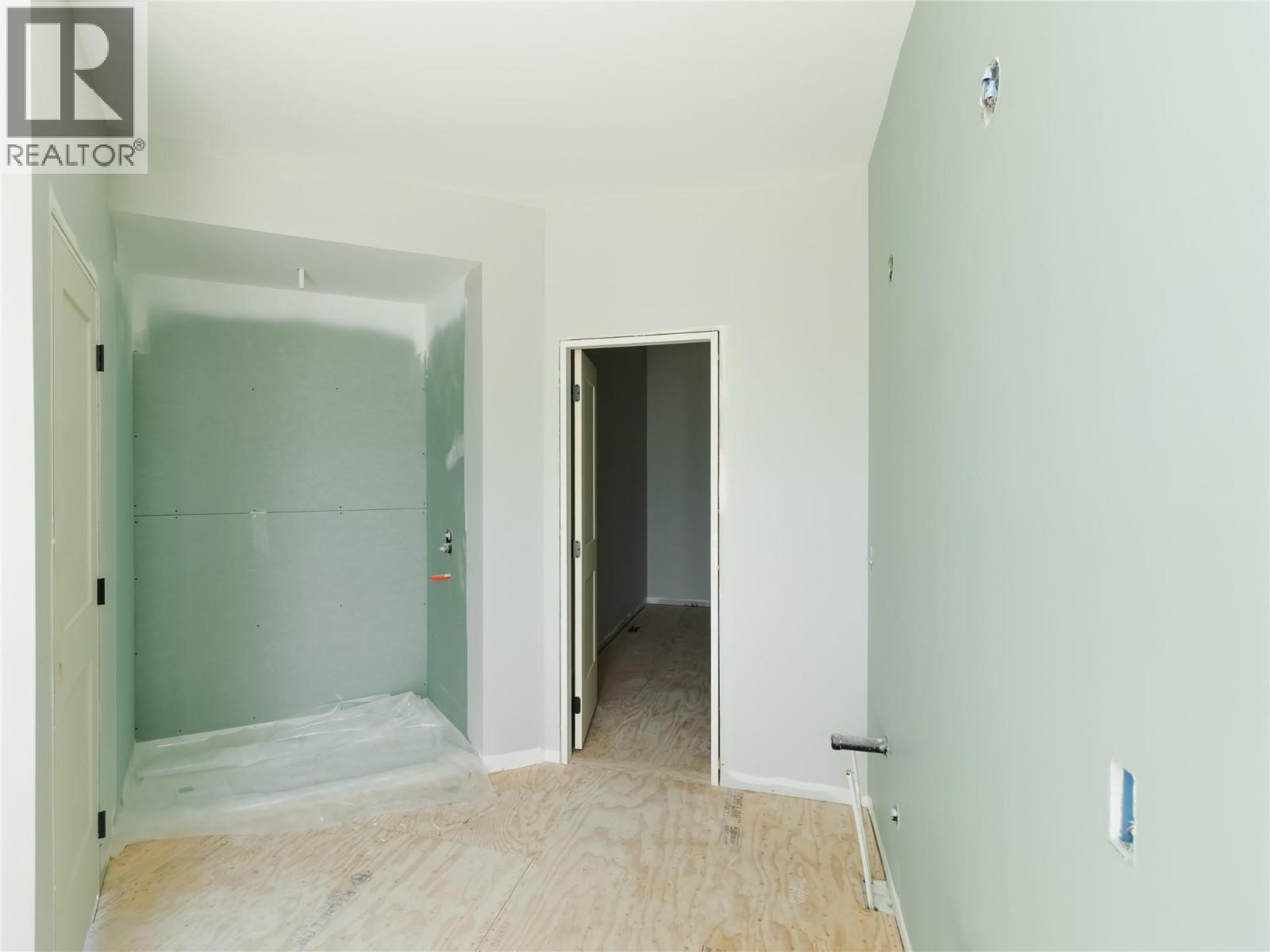 1770 35 Street NE, Salmon Arm