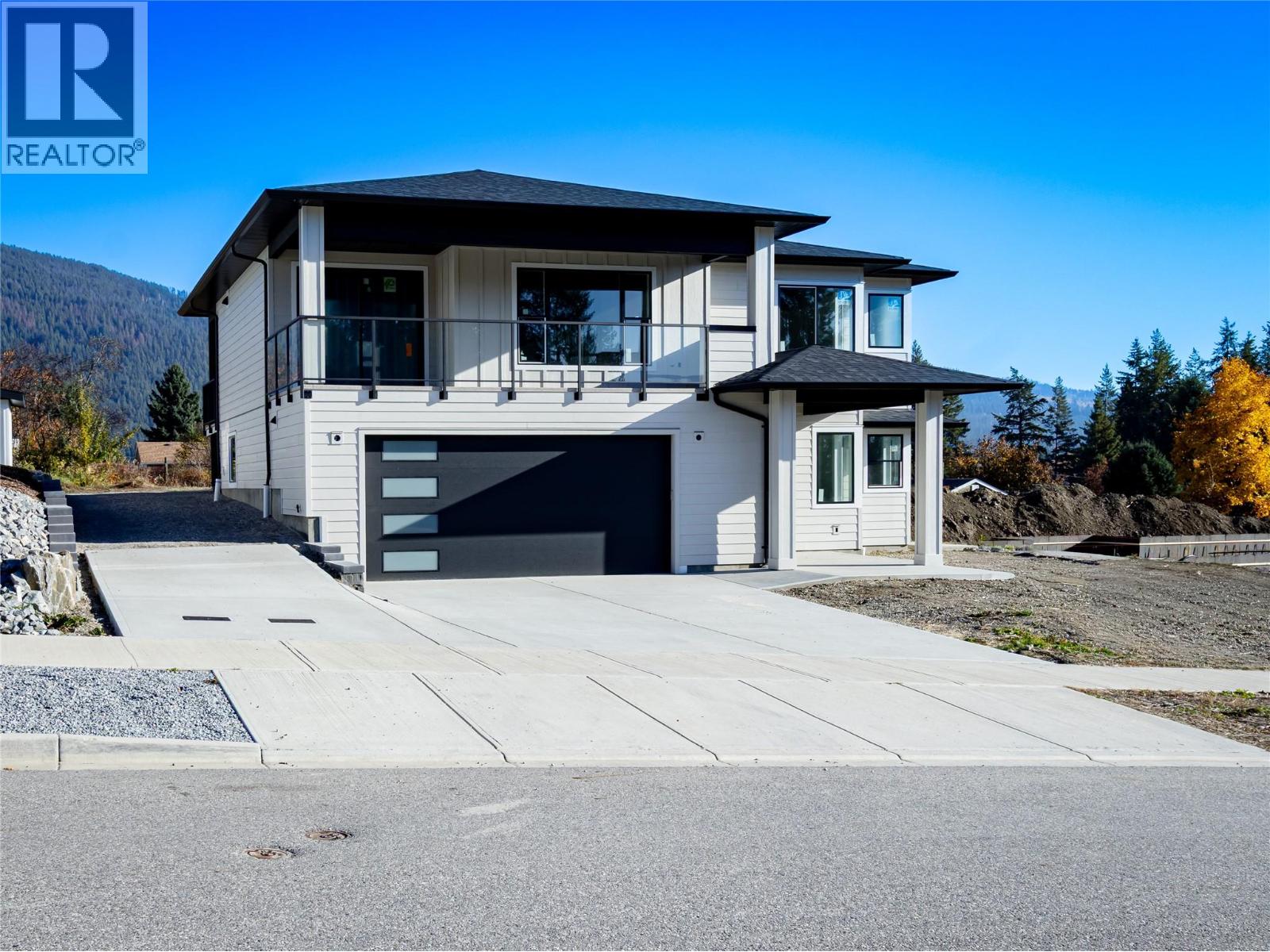 1770 35 Street NE, Salmon Arm