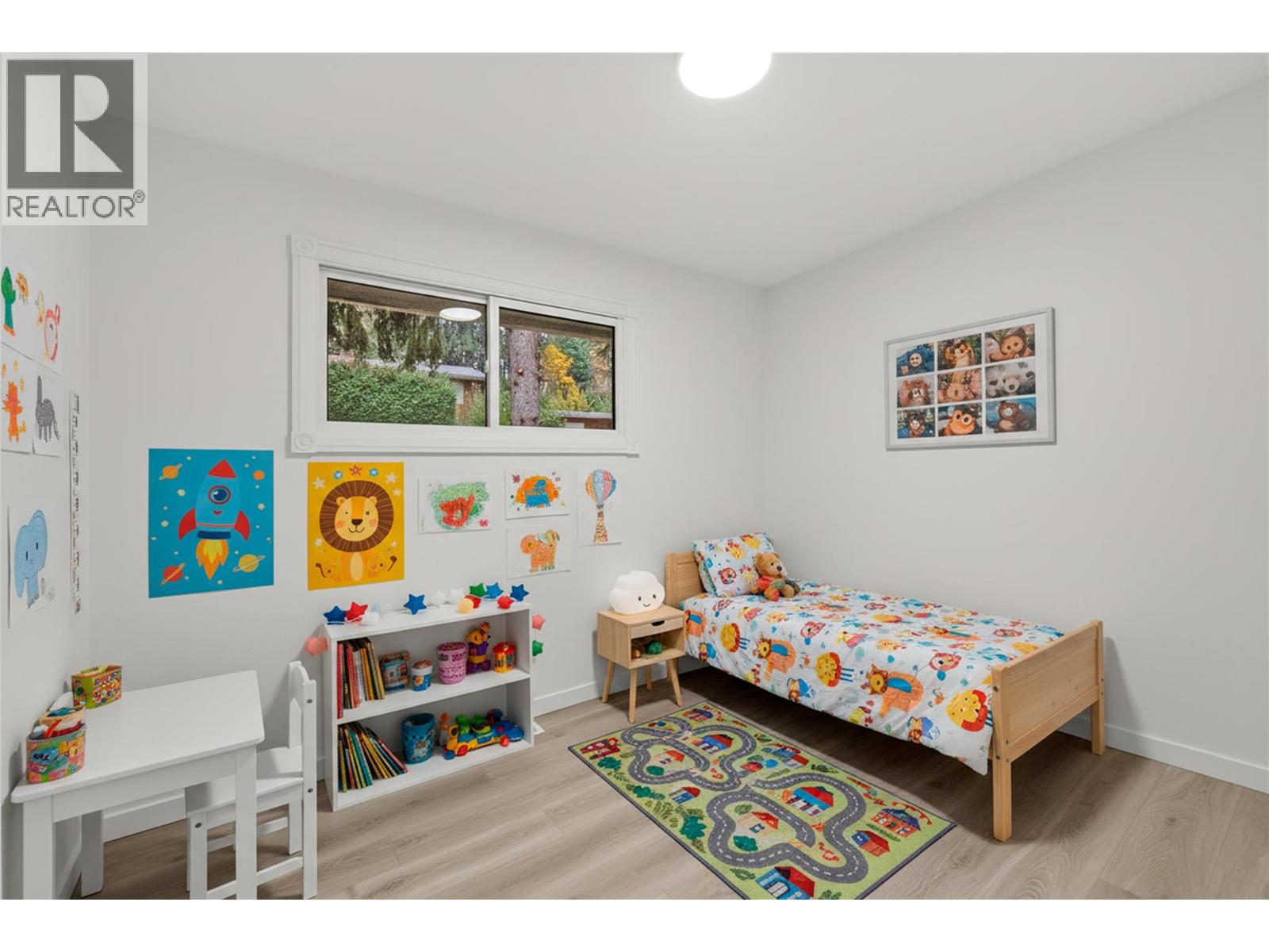 800 20th Street SE, Salmon Arm