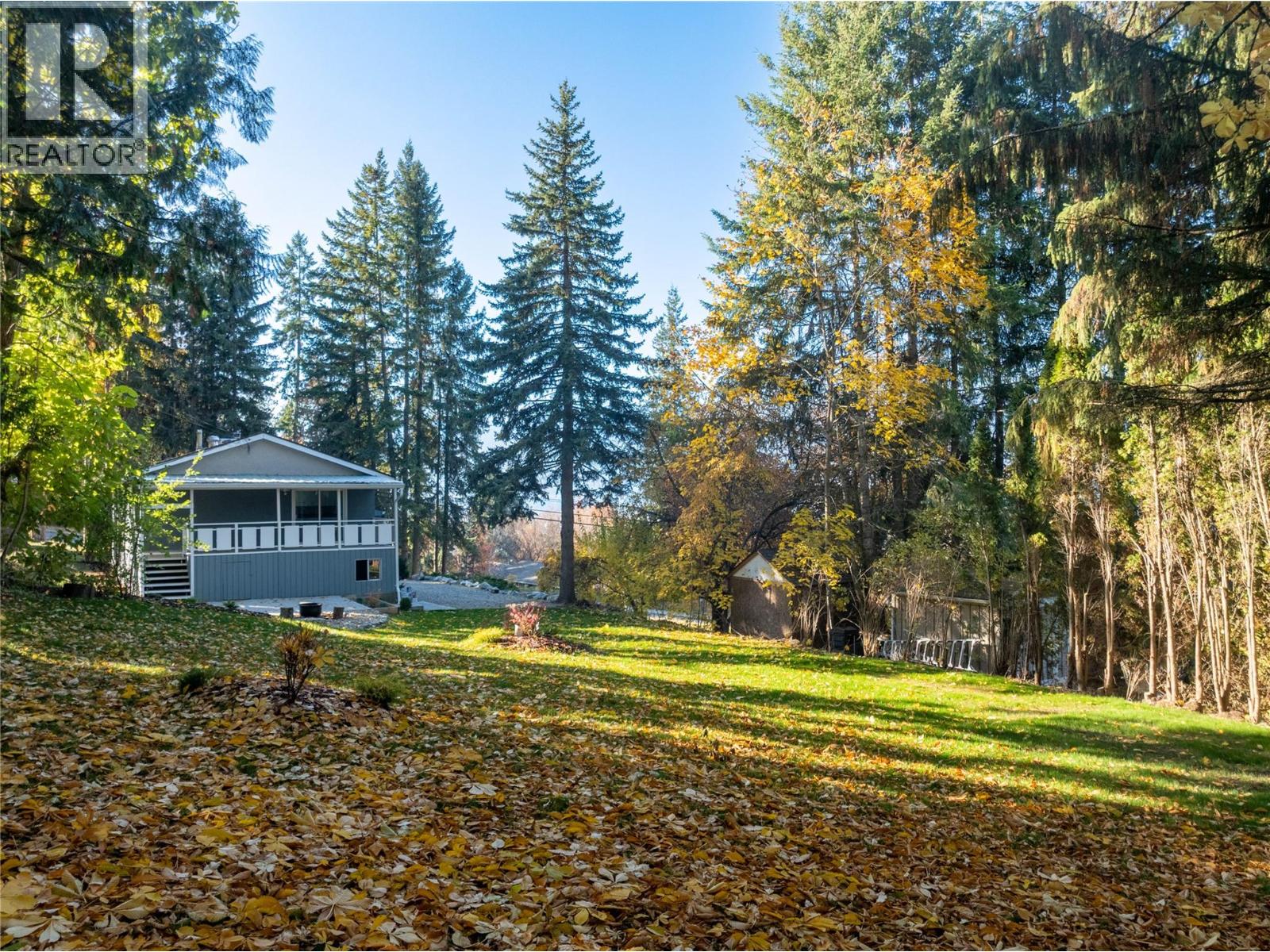 800 20th Street SE, Salmon Arm