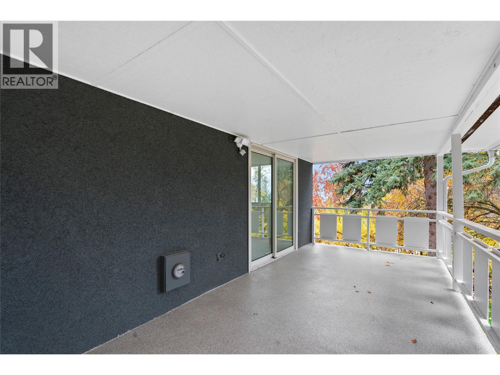 800 20th Street SE, Salmon Arm