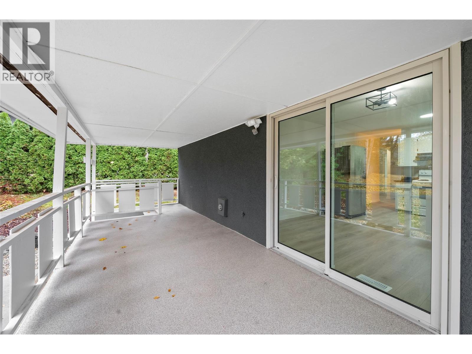 800 20th Street SE, Salmon Arm