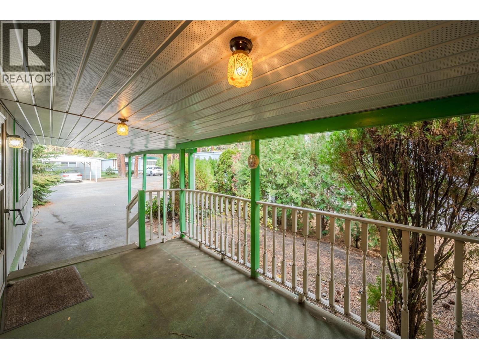 8487 Highway 97 Highway Unit# 6, Oliver