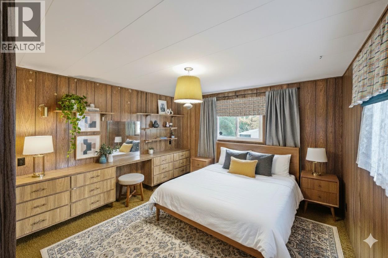 8487 Highway 97 Highway Unit# 6, Oliver