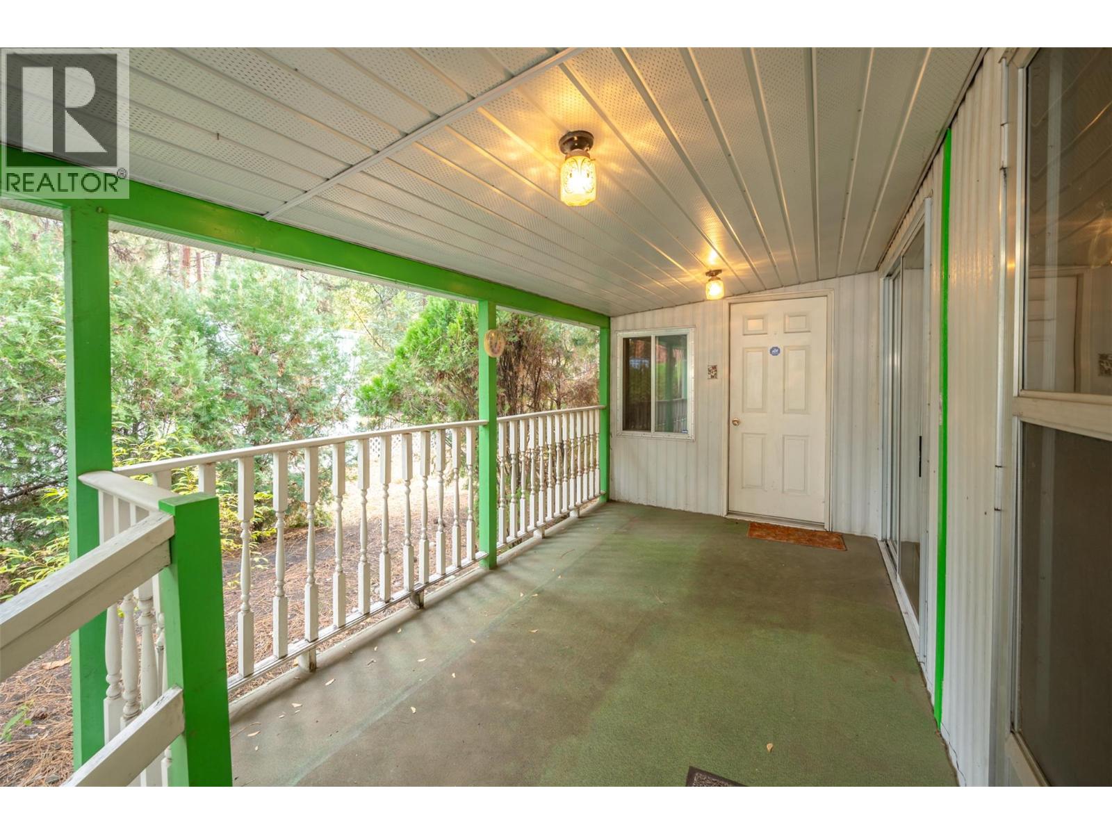 8487 Highway 97 Highway Unit# 6, Oliver