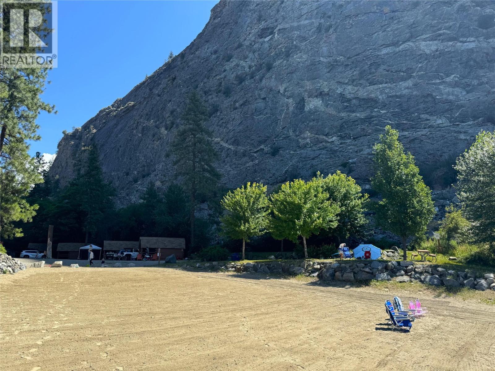 8487 Highway 97 Highway Unit# 6, Oliver