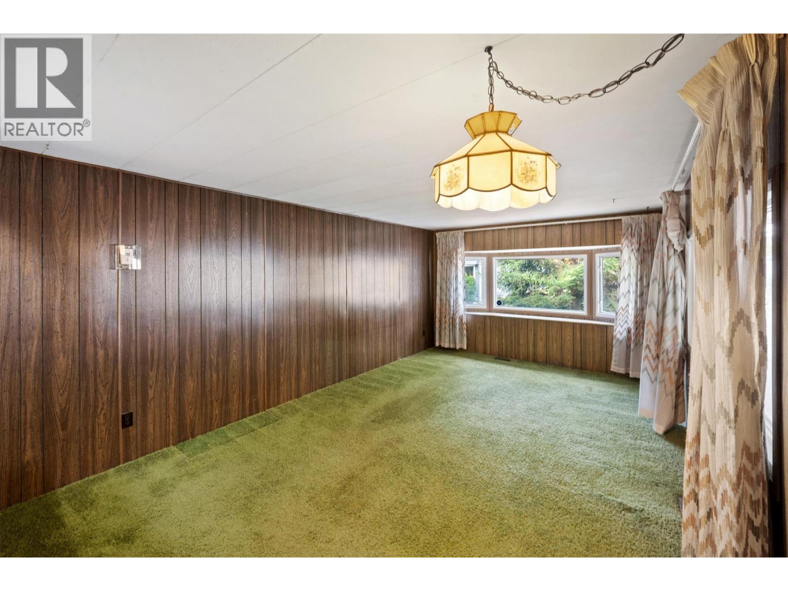 8487 Highway 97 Highway Unit# 6, Oliver