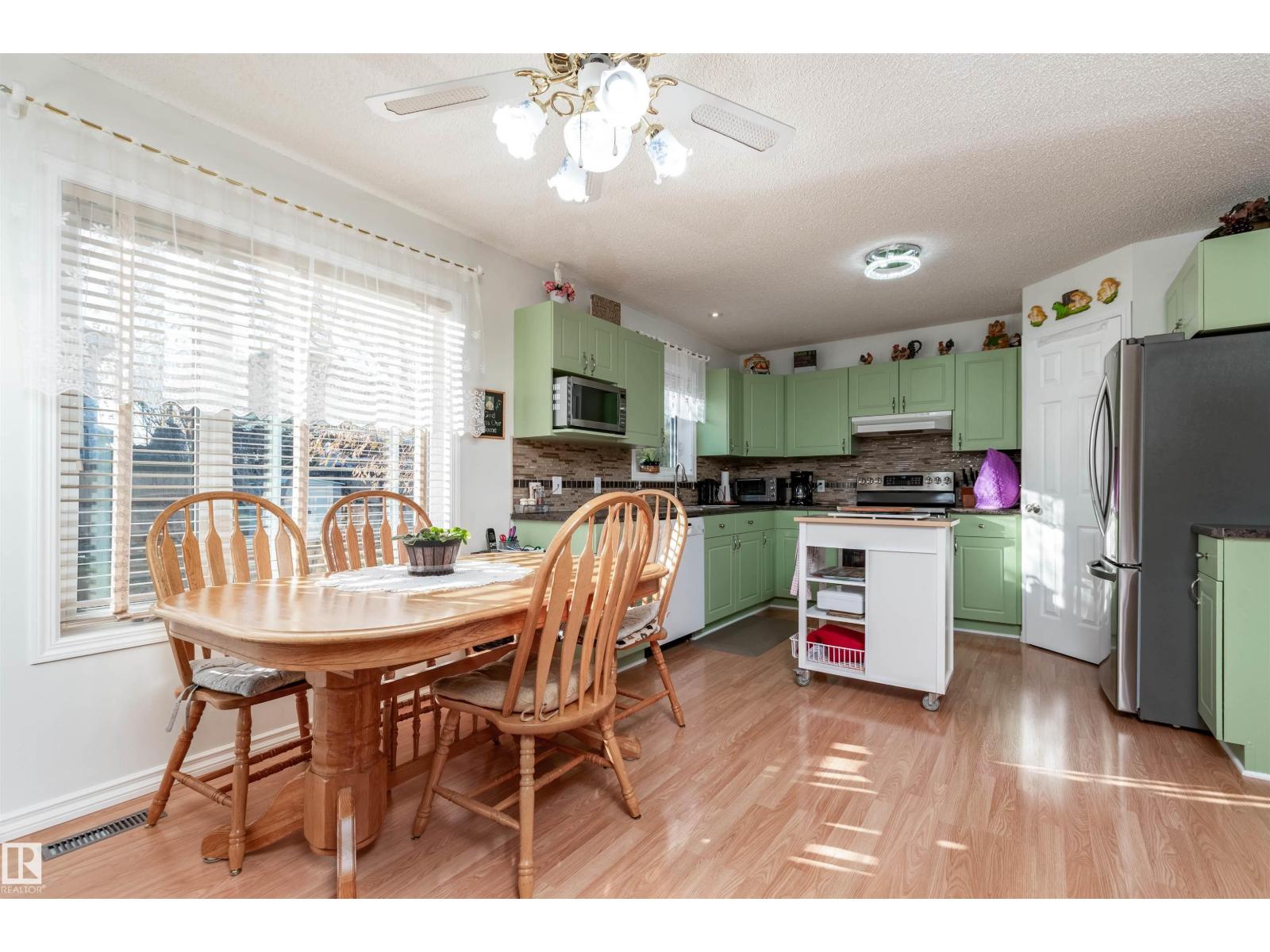 479 MEADOWVIEW DR, Sherwood Park