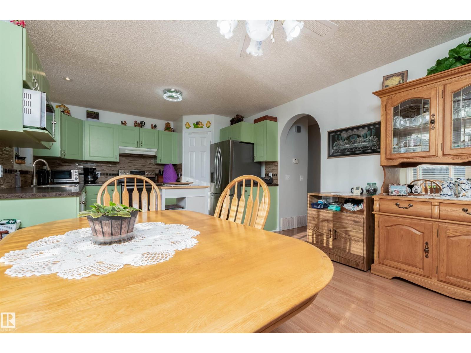 479 MEADOWVIEW DR, Sherwood Park