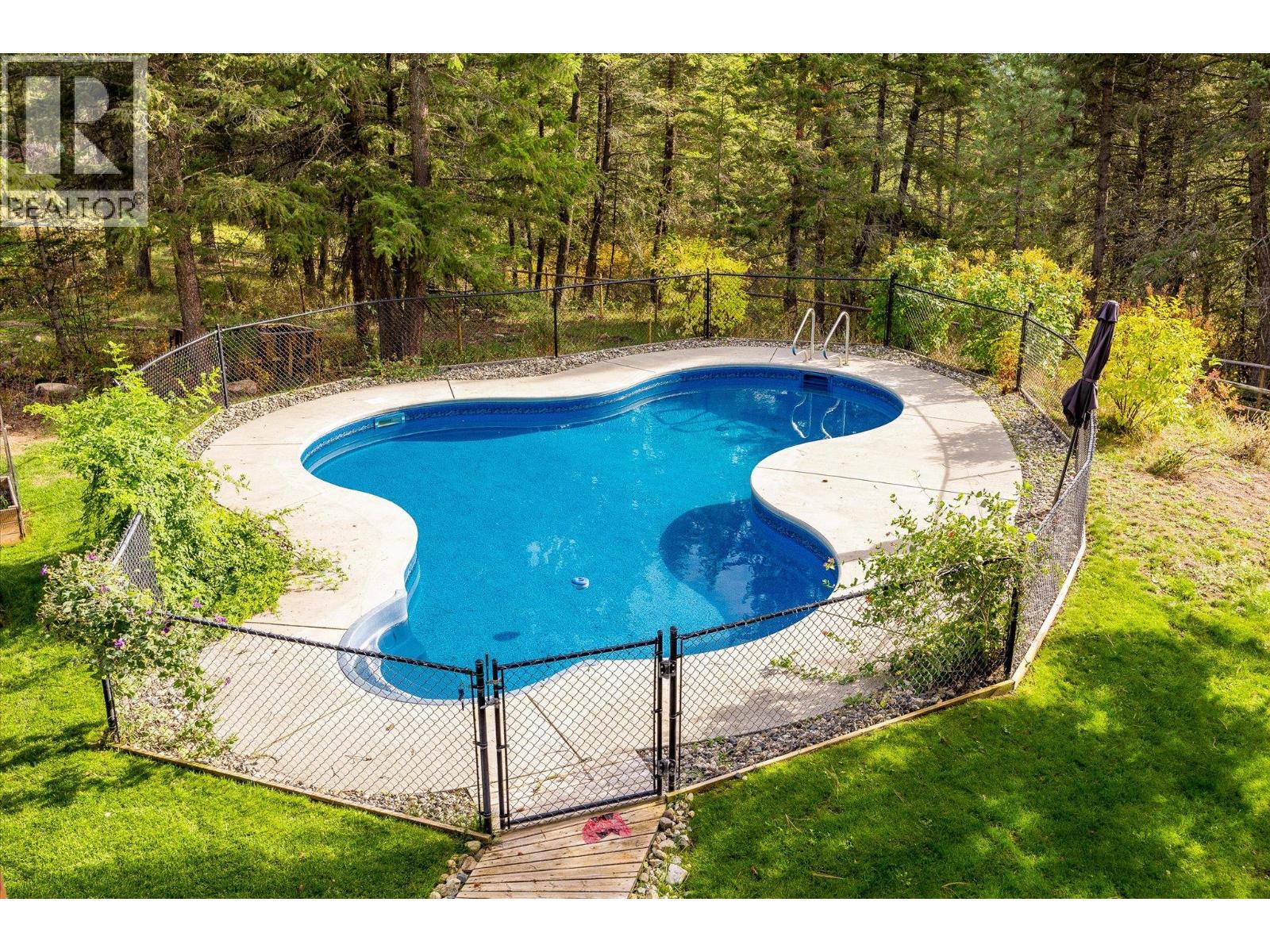 192 Louie View Drive, Lumby