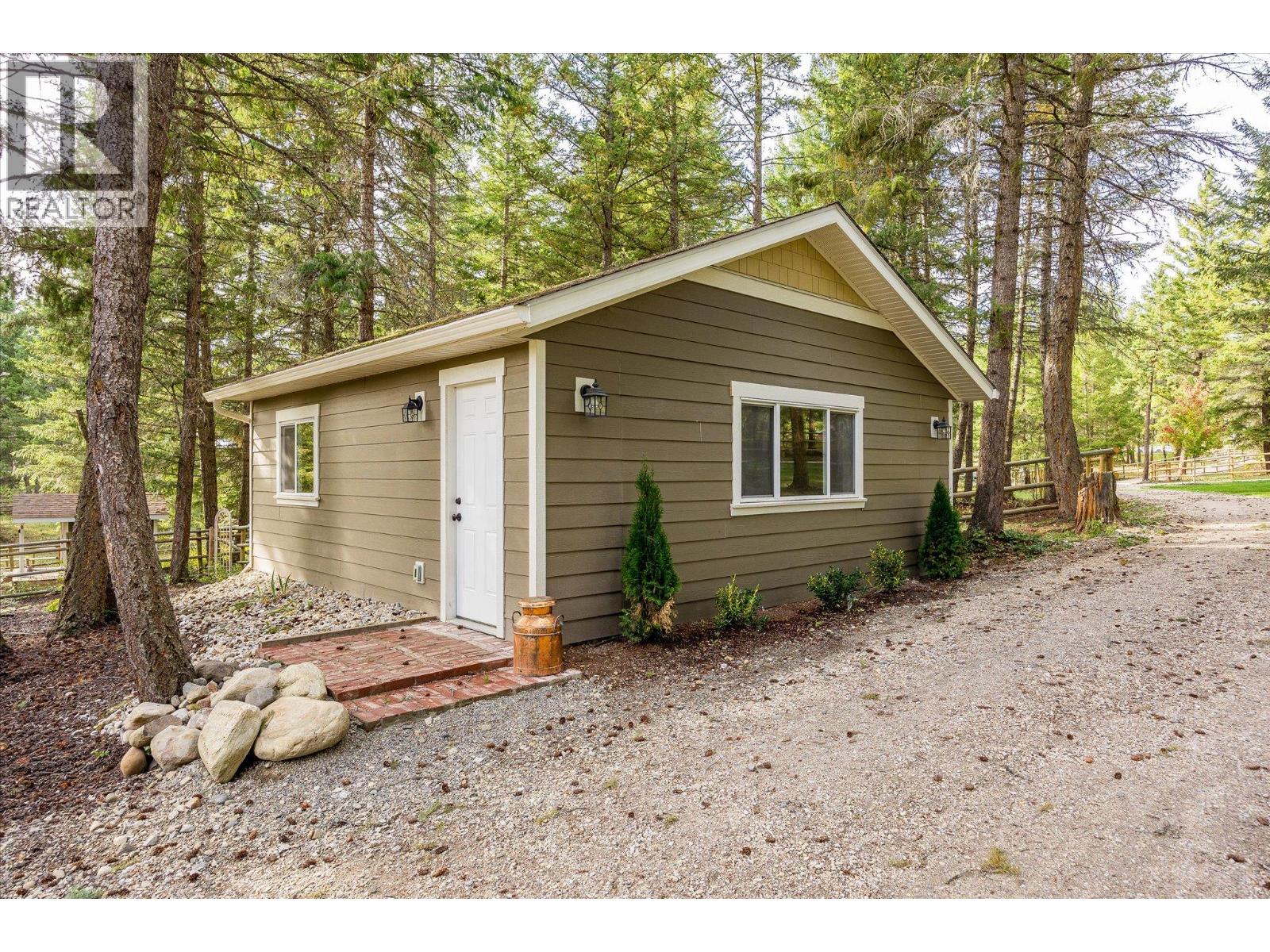 192 Louie View Drive, Lumby