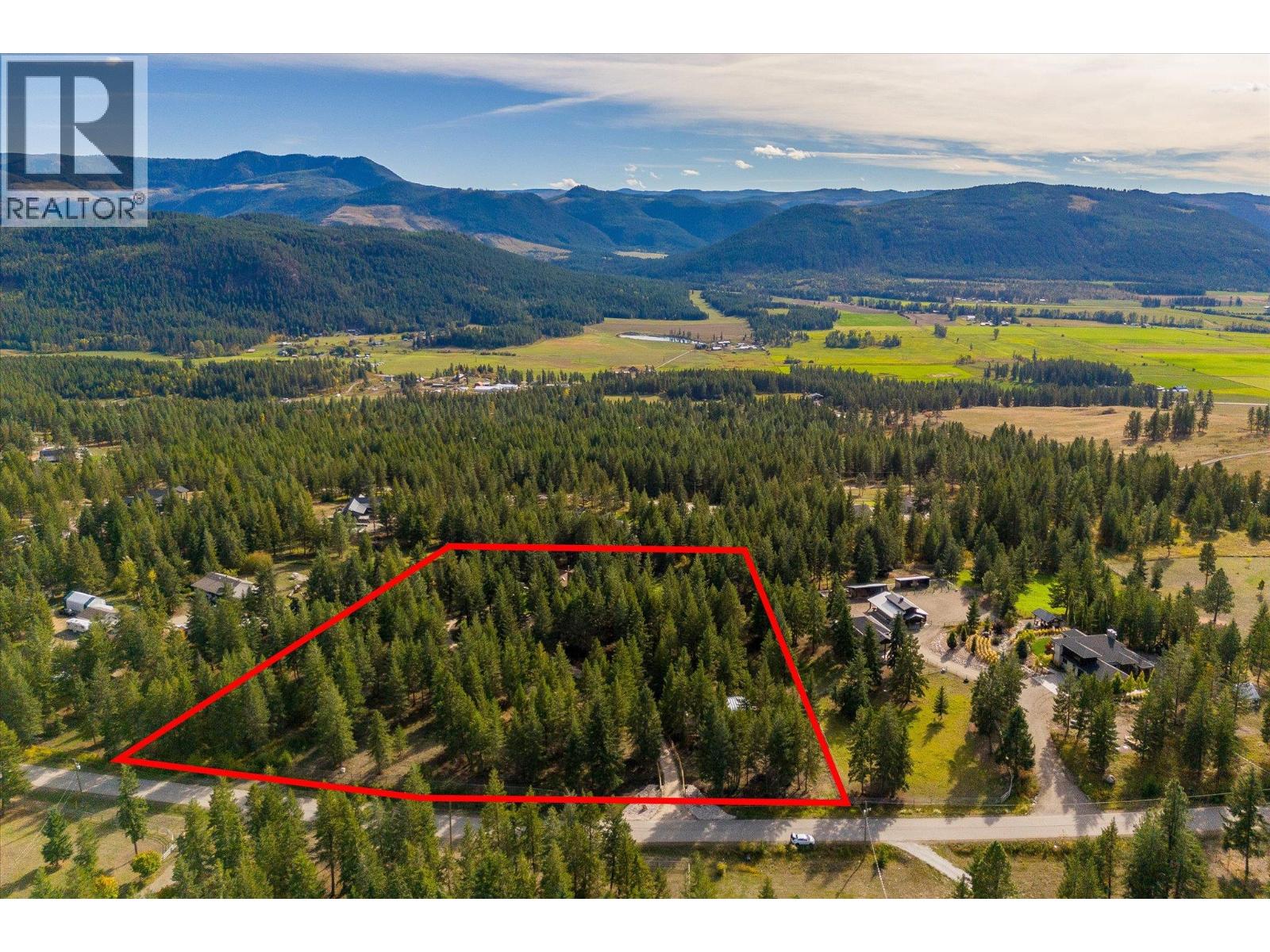192 Louie View Drive, Lumby