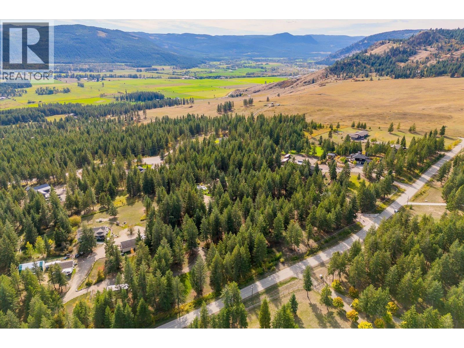 192 Louie View Drive, Lumby