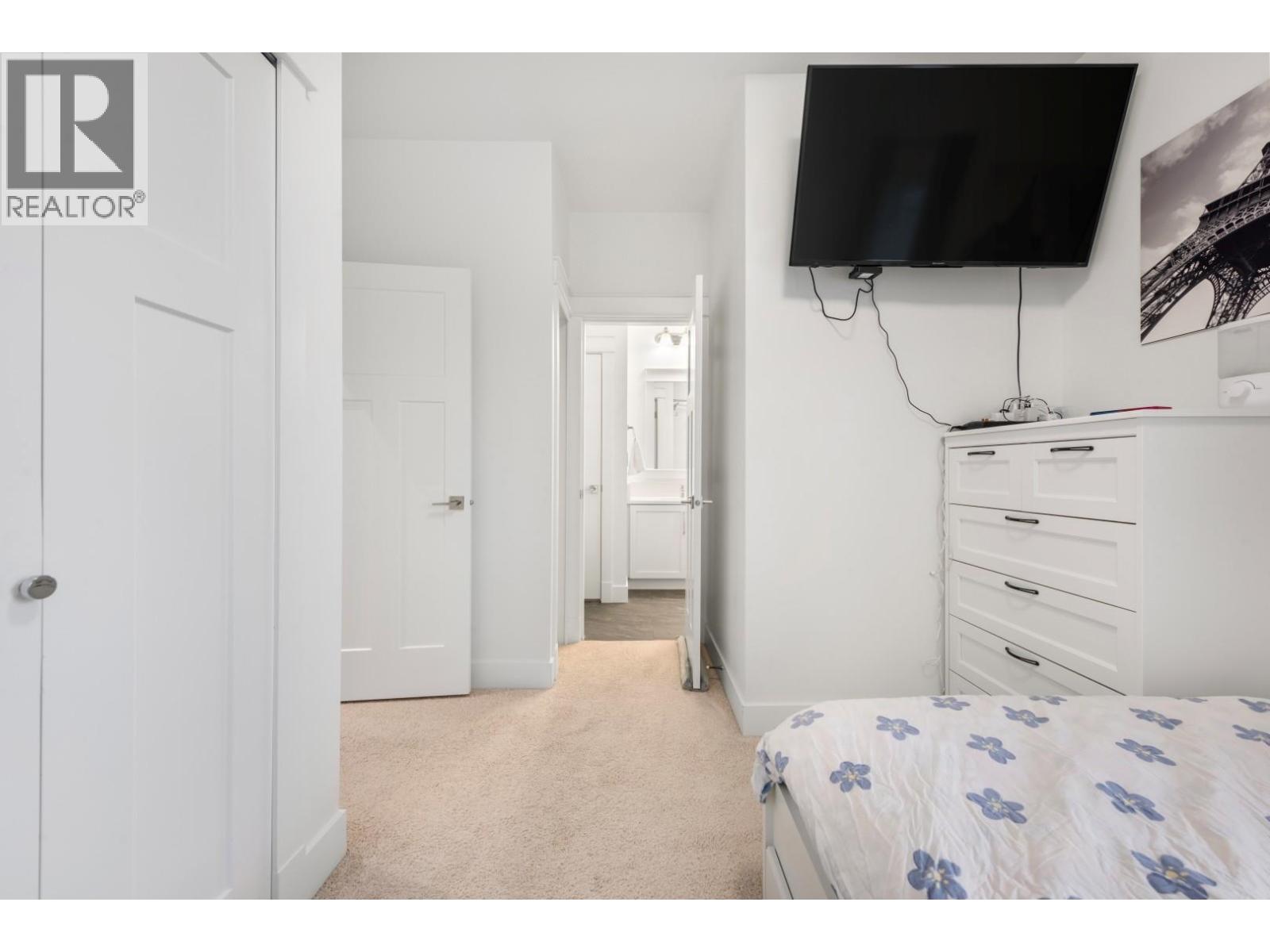 5702 WILLIAMS ROAD, Richmond