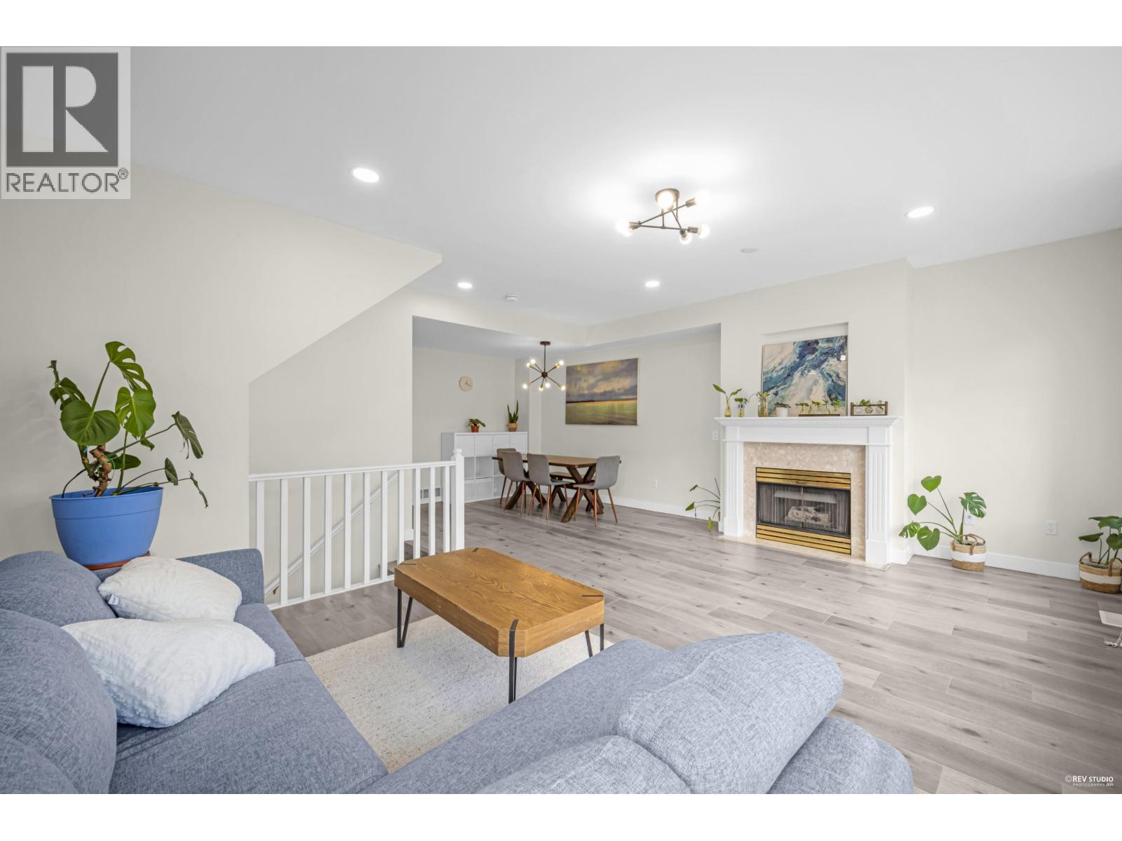 19 5950 OAKDALE ROAD, Burnaby