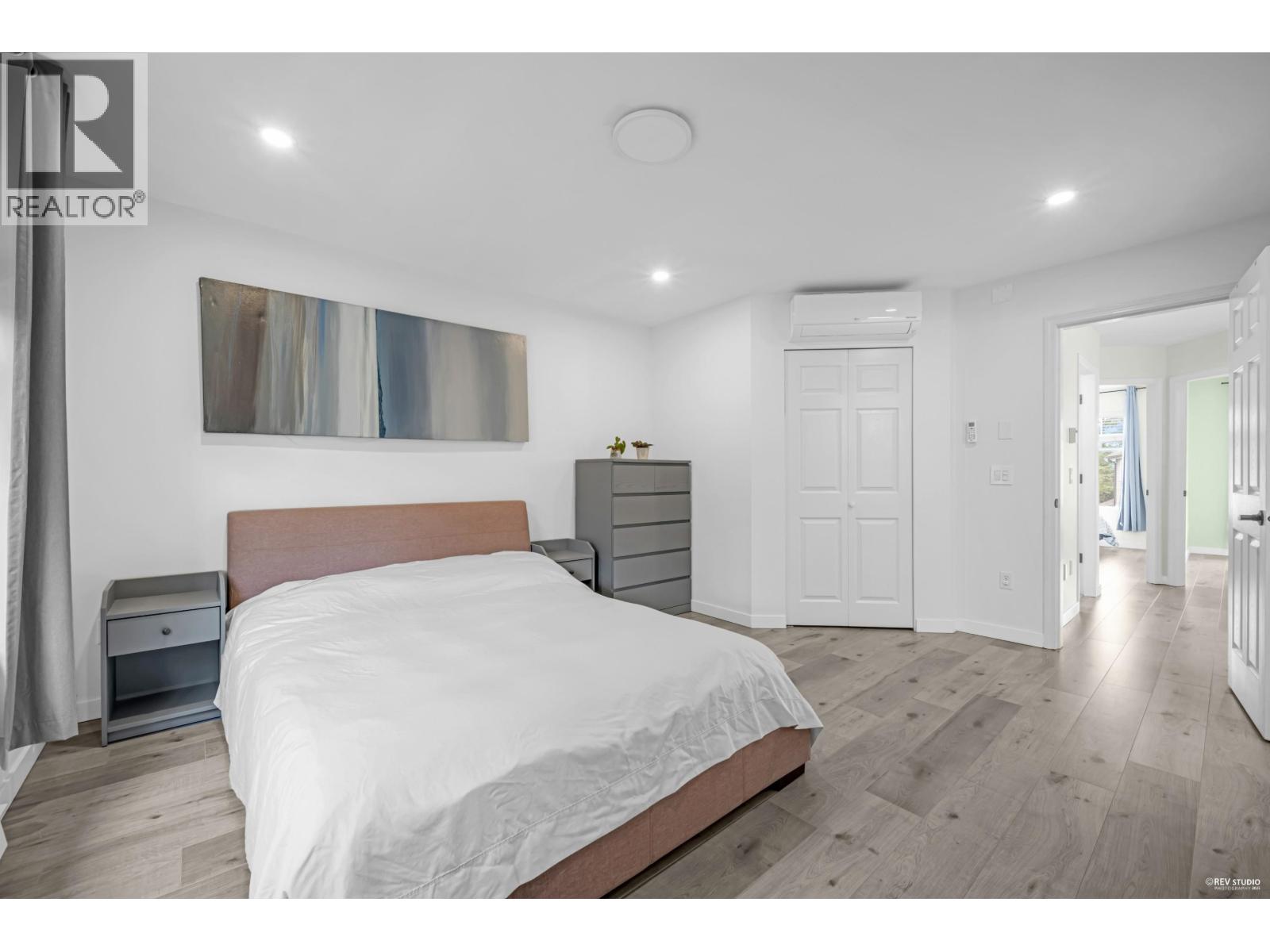 19 5950 OAKDALE ROAD, Burnaby