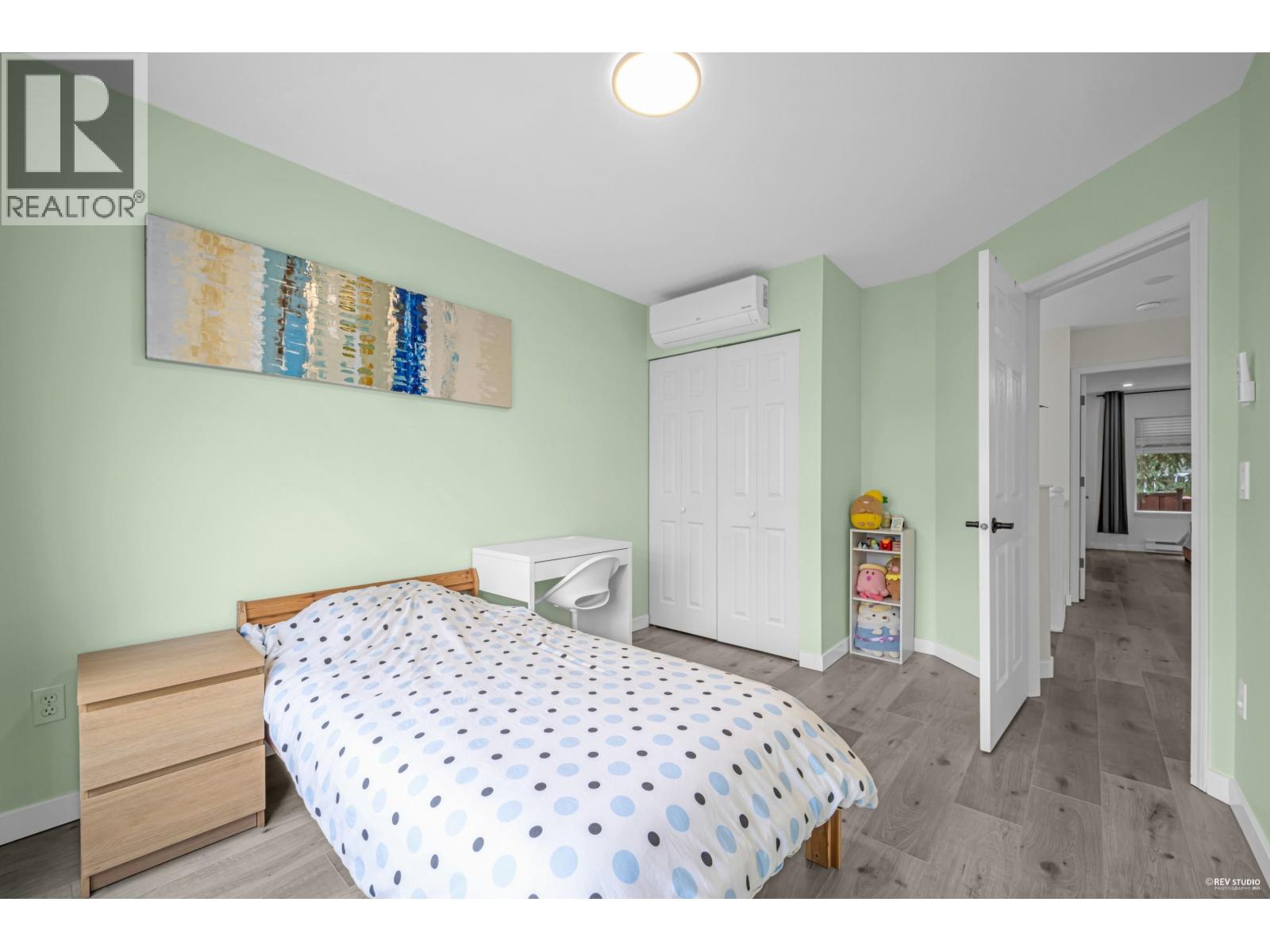 19 5950 OAKDALE ROAD, Burnaby