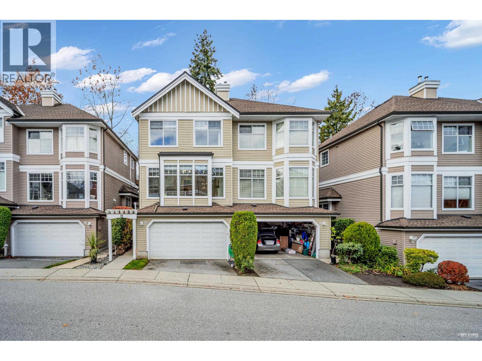 19 5950 OAKDALE ROAD, Burnaby
