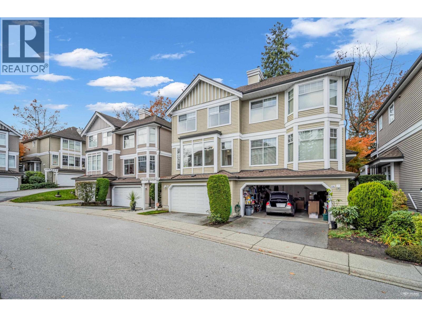 19 5950 OAKDALE ROAD, Burnaby