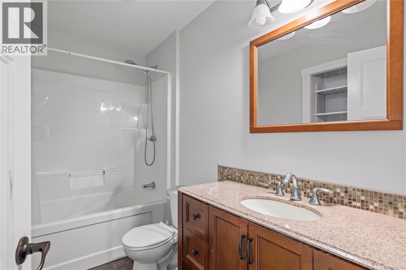 B 4730 Arrowsmith Rd, Port Alberni