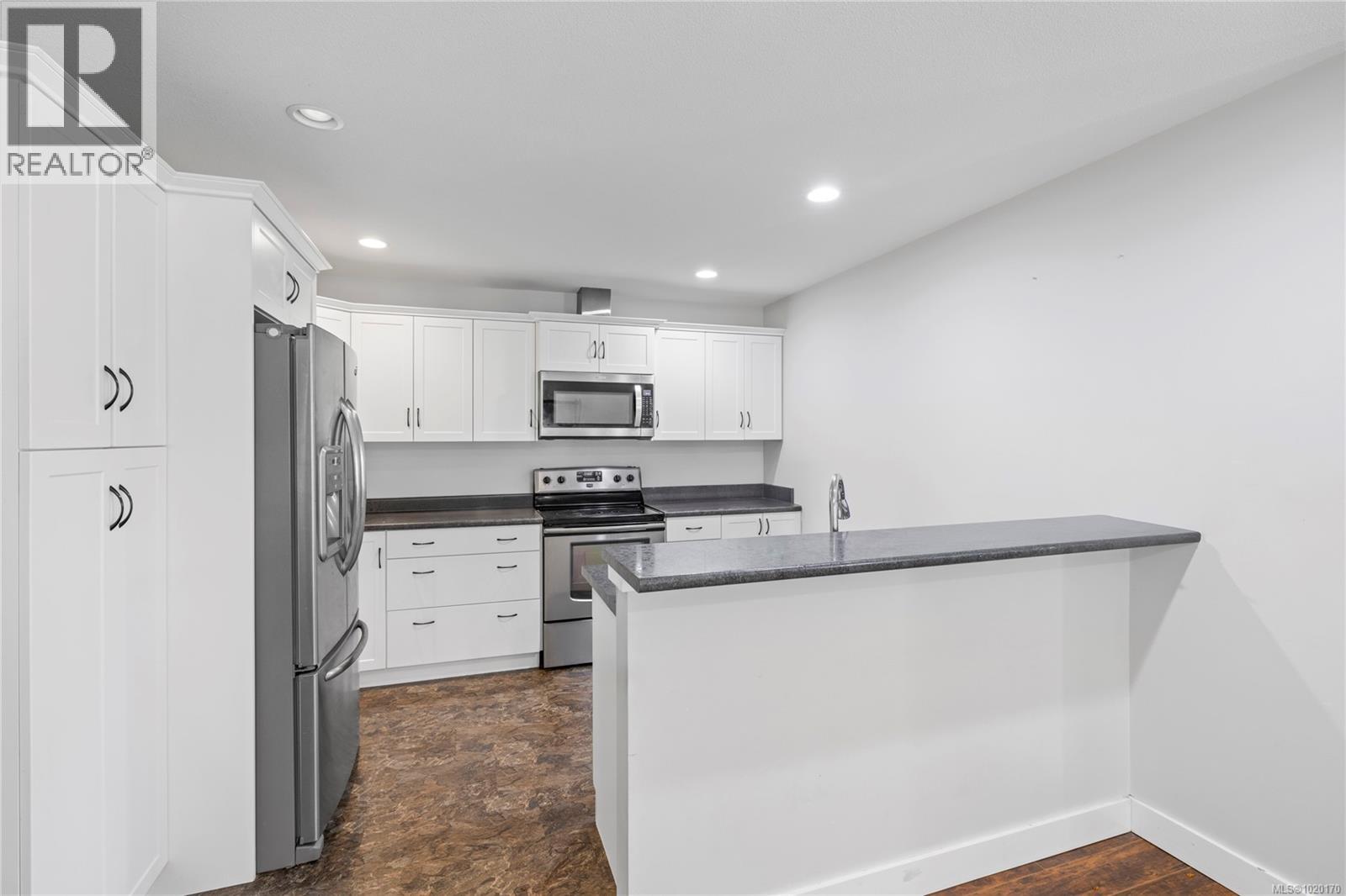 B 4730 Arrowsmith Rd, Port Alberni