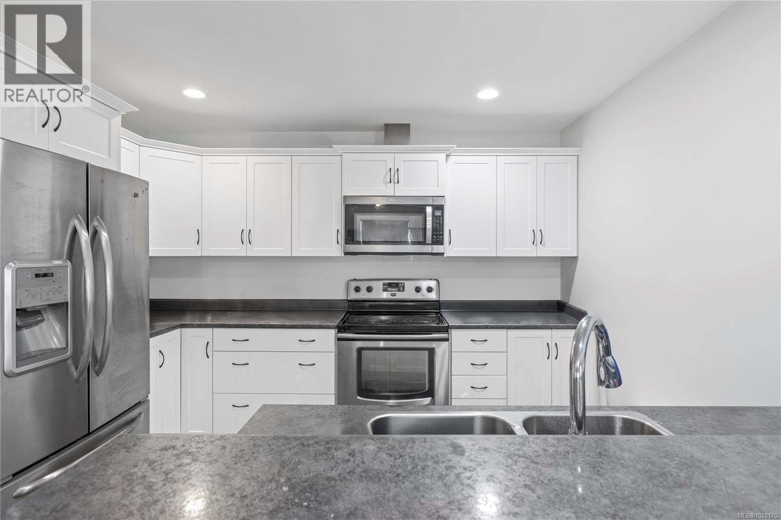 B 4730 Arrowsmith Rd, Port Alberni