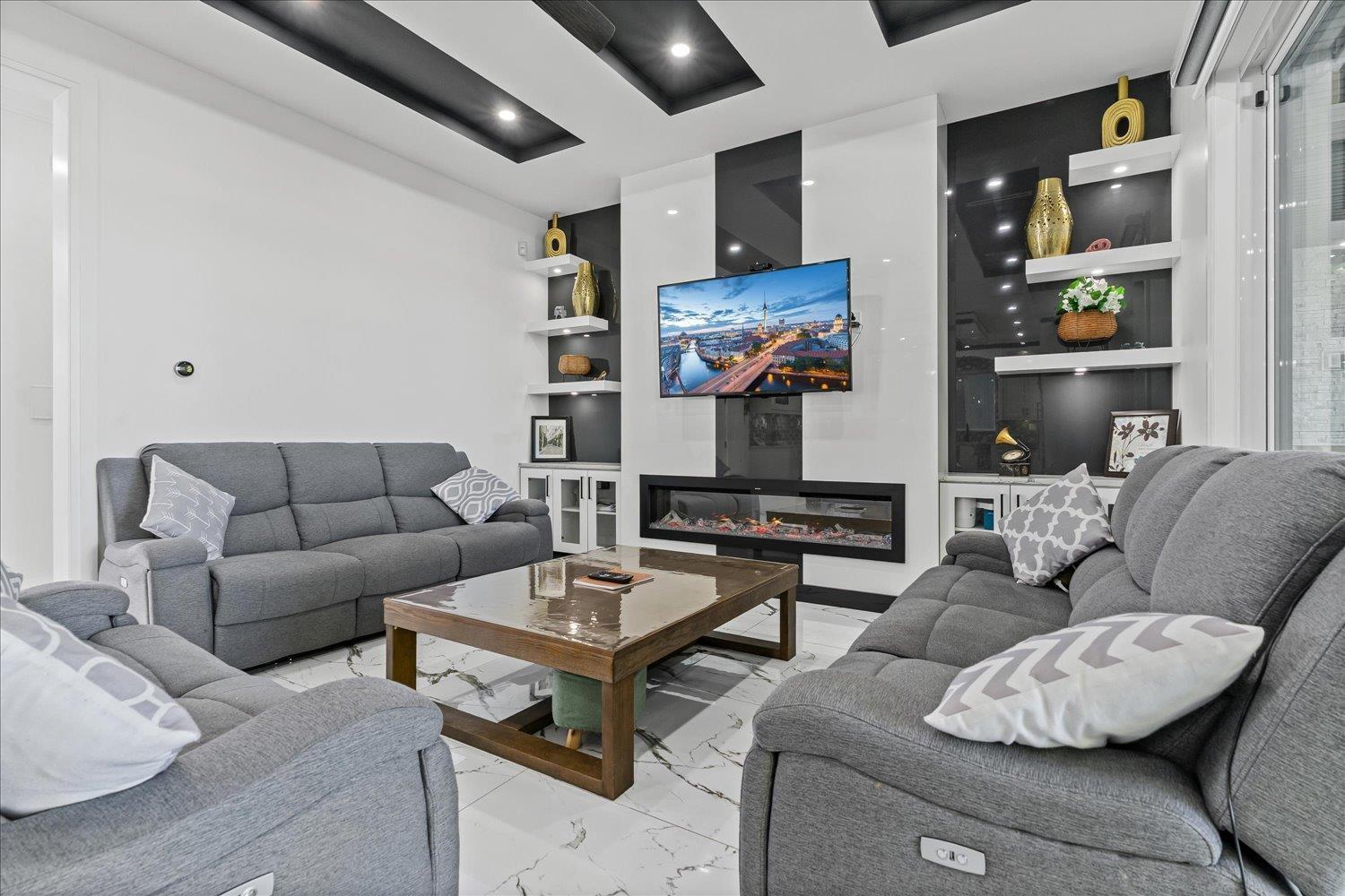 32597 WILLINGDON CRESCENT, Abbotsford