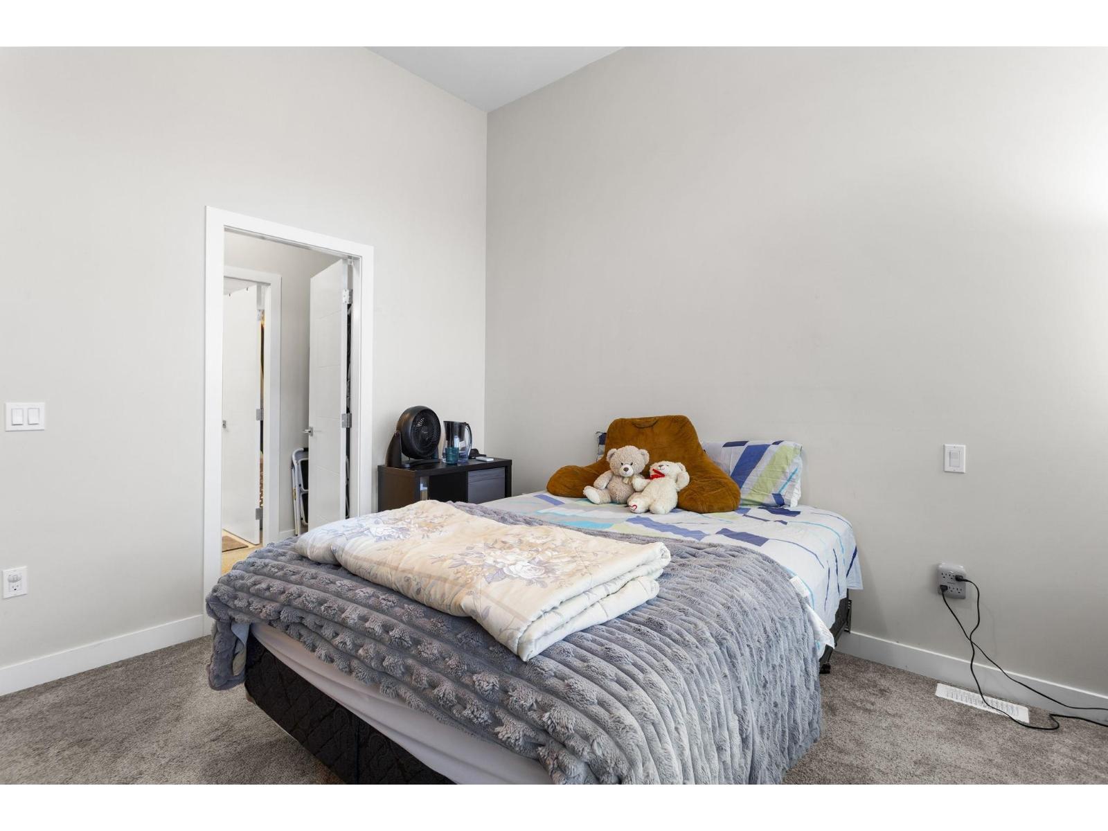 73 8413 MIDTOWN WAY, Chilliwack Proper South, Chilliwack