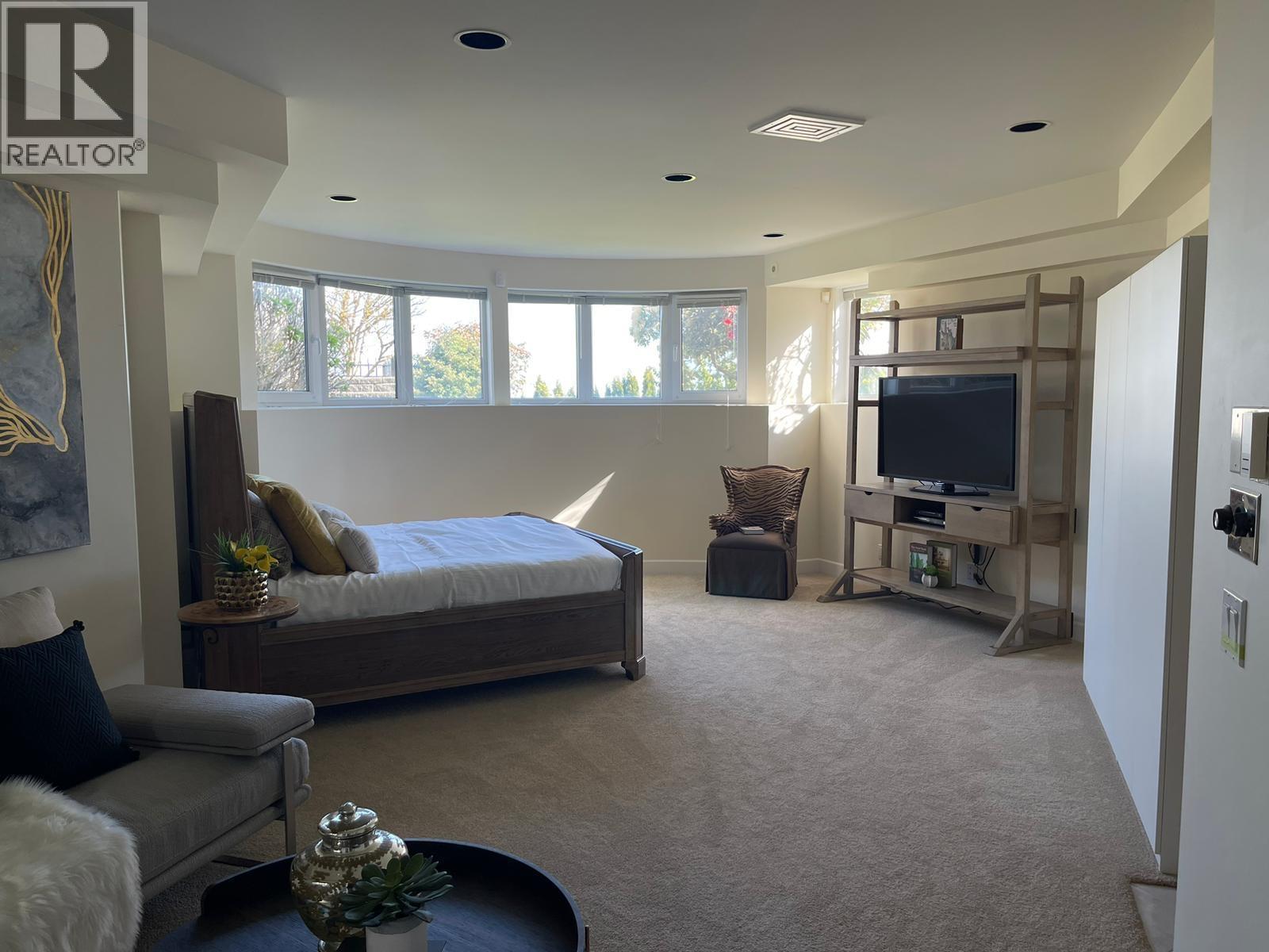 1409 CHARTWELL DRIVE, West Vancouver