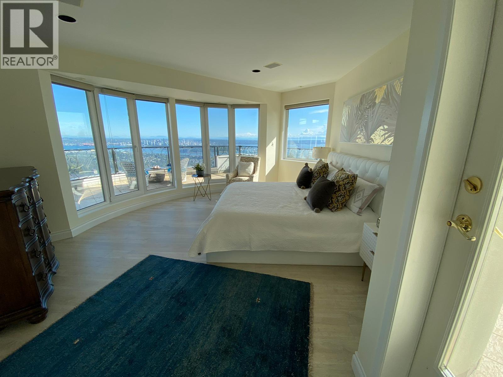 1409 CHARTWELL DRIVE, West Vancouver