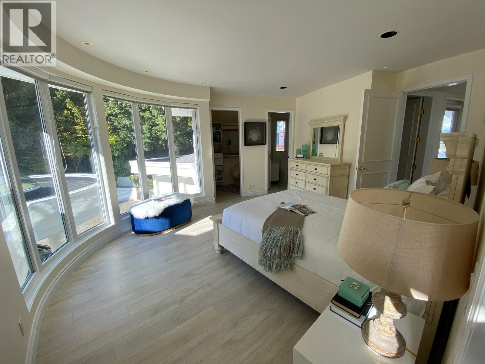 1409 CHARTWELL DRIVE, West Vancouver