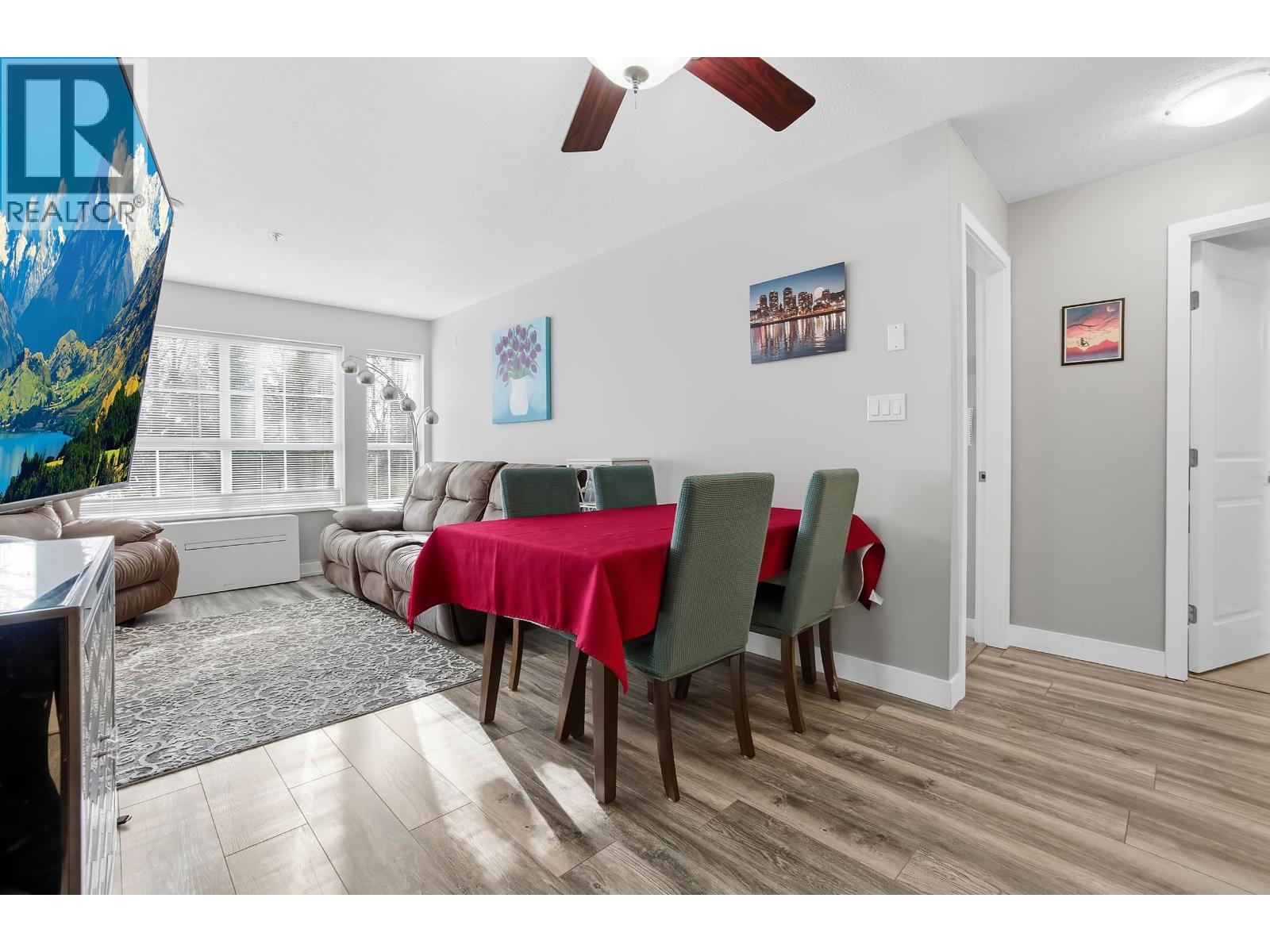 211 19677 MEADOW GARDENS WAY, Pitt Meadows