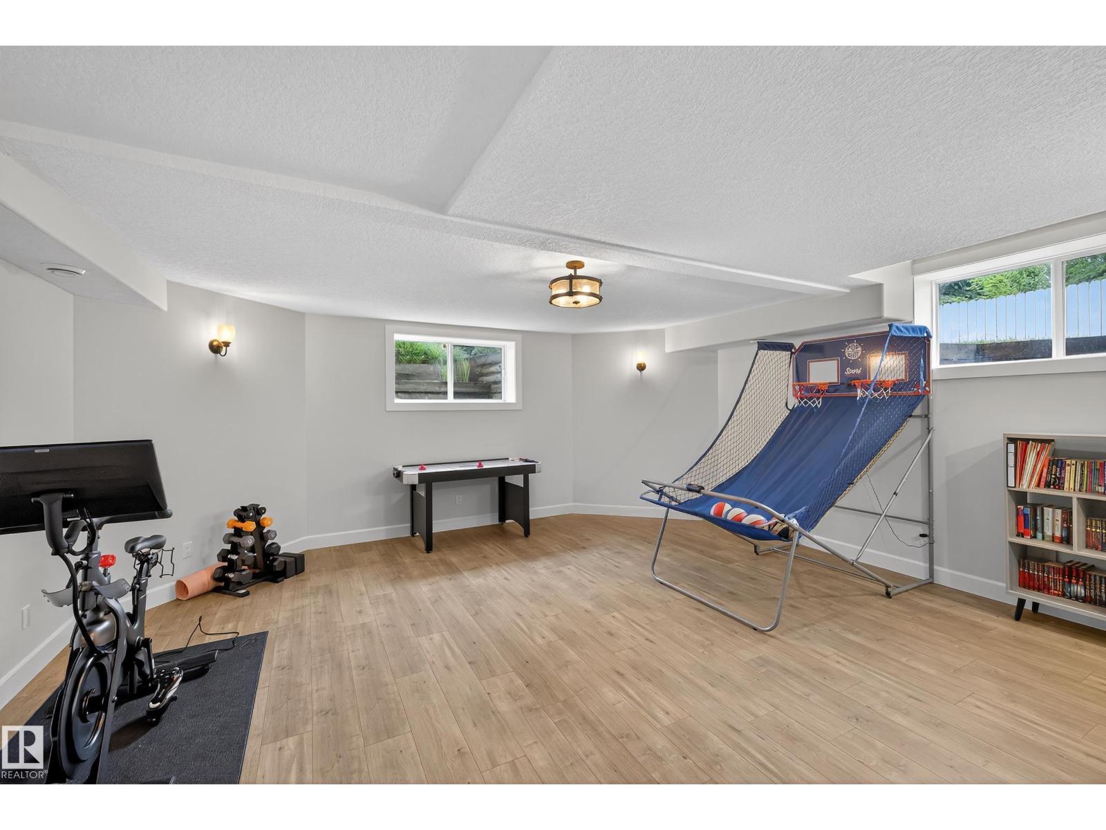 525 ESTATE DRIVE, Sherwood Park