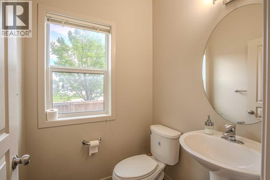 Single Family House for Sale in  Copperpond Parade SE Copperfield Calgary 