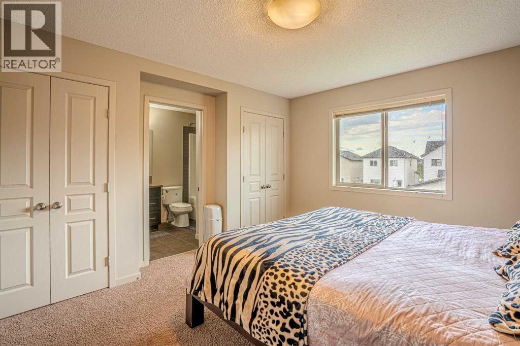 Single Family House for Sale in  Copperpond Parade SE Copperfield Calgary 