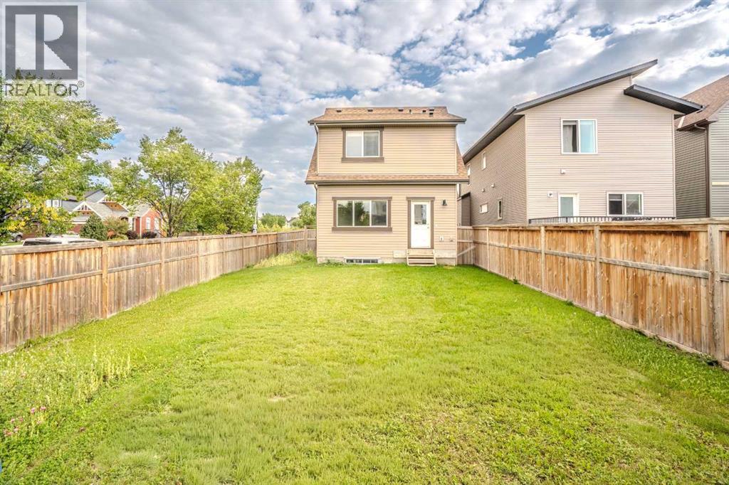 Single Family House for Sale in  Copperpond Parade SE Copperfield Calgary 