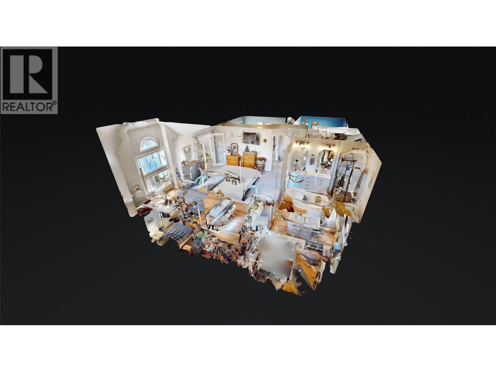 5896 FAIRVIEW Place, Oliver