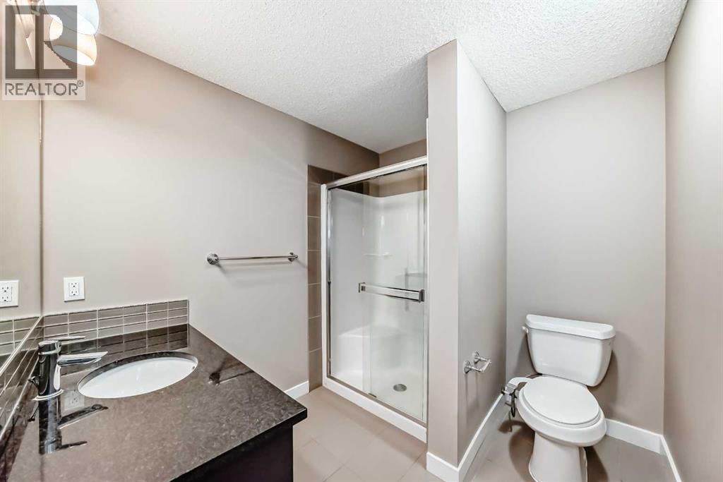 Single Family House for Sale in  Covecreek Circle NE Coventry Hills Calgary 